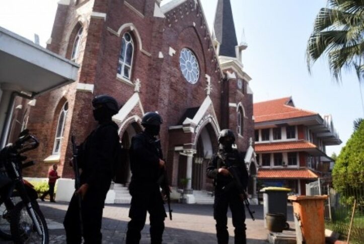 Usai Bom di Makassar, Polda Jatim Perketat Penjagaan Gereja