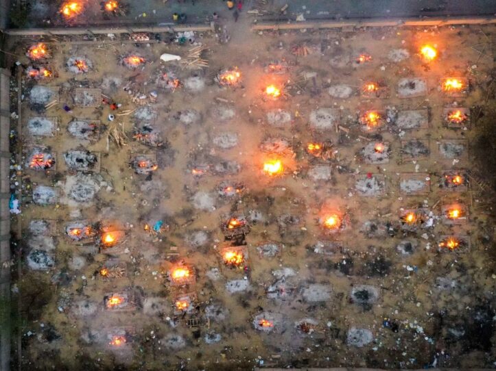 Krematorium India Penuh, India Kewalahan
