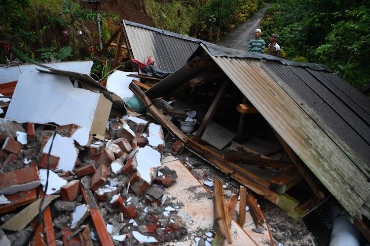 Korban Meninggal Akibat Gempa di Lumajang Bertambah Satu