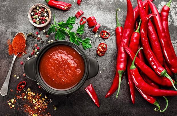 Berisiko Bagi Kesehatan, Hindari Makanan Ini Saat Buka Puasa