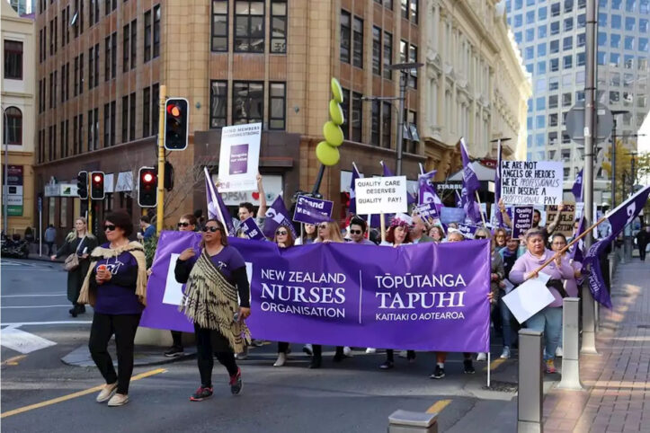 Kecewa Dengan Pemerintah, Ribuan Perawat Selandia Baru Mogok Kerja