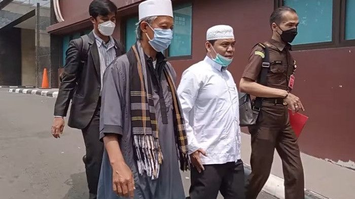 Gus Nur Bebas dari Penjara
