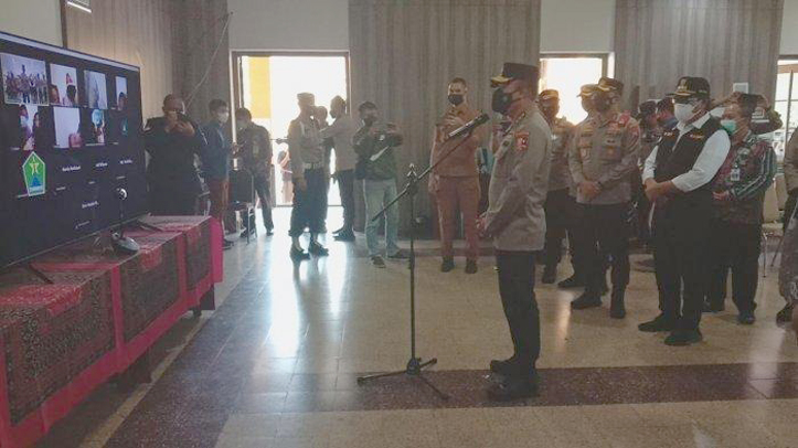 Irwasum Polri Sapa Pasien Covid-19 di Tempat Isoter BPSDM Kota Malang Secara Virtual