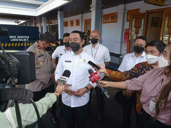 Rektor IPDN Dampingi KSAL Terjunkan Satgas Vaksinasi COVID-19 Papua