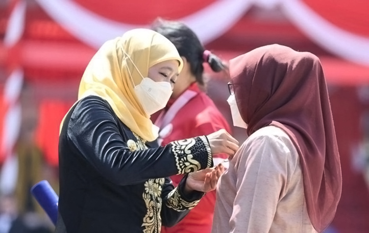 Peringatan Hut Jatim Ke-76, Khofifah Optimis Ekonomi di Jatim Akan Kembali Bangkit