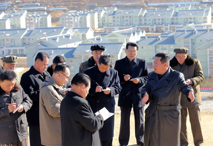 Kim Jong Un Kunjungi Kota Barunya di Daerah Pegunungan Korut