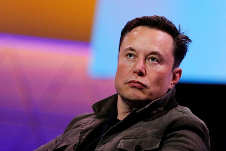 Cina Marah dengan Elon Musk Karena Satelit Luar Angkasanya