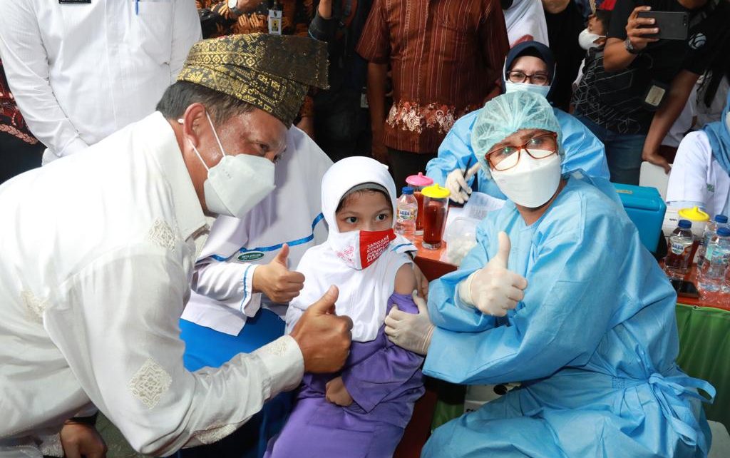 Mendagri Minta Pemprov Riau Percepat Pengendalian Covid-19