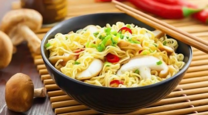 Cara Sehat Masak Mi Instan, Pejuang Diet Harus Tahu!