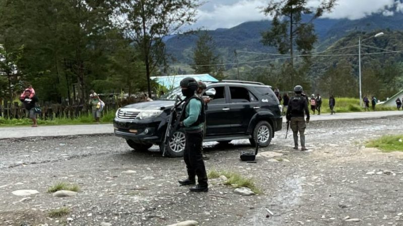 KKB Tembaki TNI-Polri Saat Evakuasi Korban Penembakan di Ilaga Puncak Papua