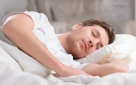 Kasus COVID-19 Naik Lagi, Pastikan Tidur Berkualitas Biar Imun Kuat