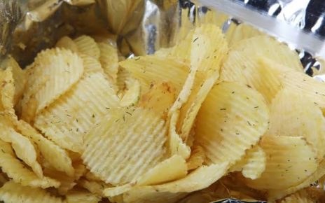 Hati-hati, Makan Makanan Ringan dalam Kemasan Harus Dibatasi
