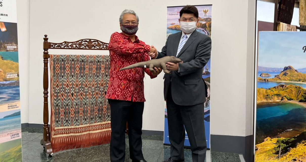Dubes Heri Promosikan Destinasi Wisata NTT di Jepang