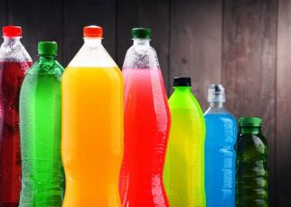 Suka Minuman Dalam Kemasan? Kamu Harus Waspadai Hal Ini