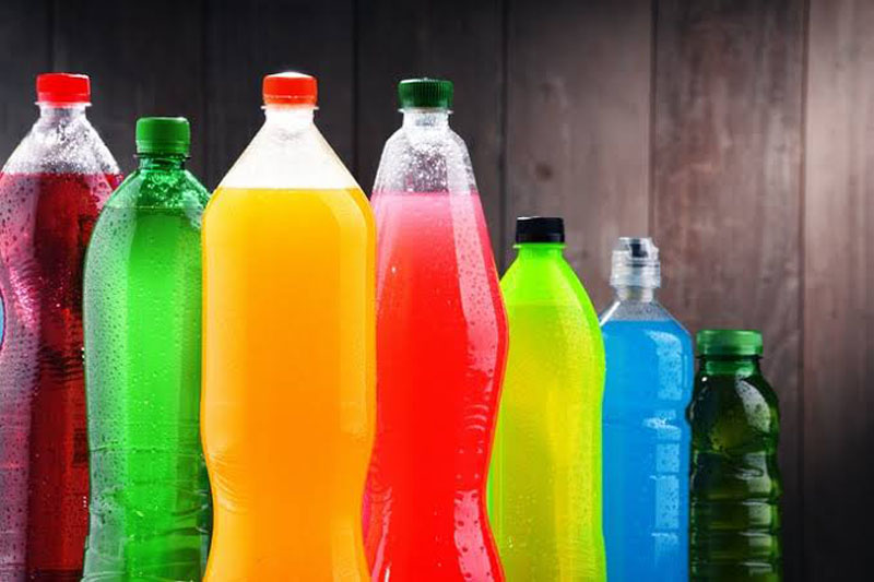 Suka Minuman Dalam Kemasan? Kamu Harus Waspadai Hal Ini