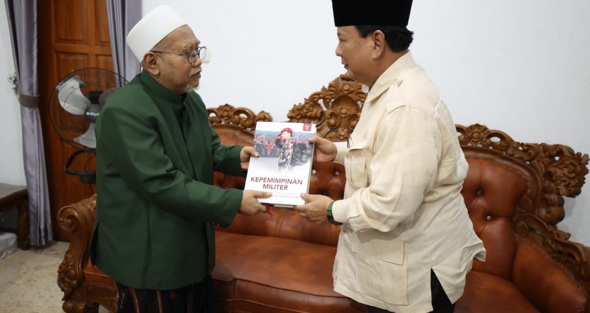 Prabowo Kunjungi Ponpes Attauhidiyah Giren Kabupaten Tegal