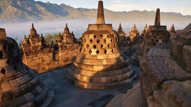 DPR Minta Pemerintah Tak Menaikkan Tarif Masuk ke Borobudur