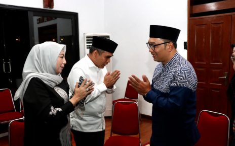 Sekjen Gerindra Takziah ke Ridwan Kamil, Sampaikan Pesan Duka dari Prabowo