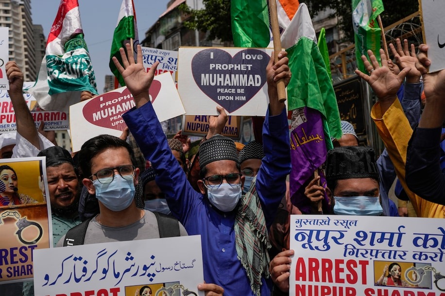 India Redam Kemarahan Warga Setelah Komentar Ofensif Dua Pejabatnya