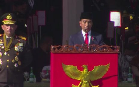 Jokowi Jadi Inspektur Upacara Hari Bhayangkara di Semarang