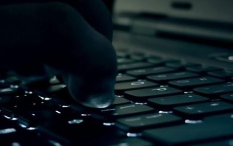 Uni Eropa Sahkan UU untuk Kontrol Perusahaan Teknologi Raksasa