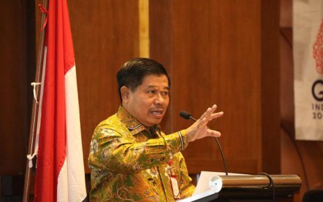 SDM Beda dengan Robot, Aparatur Pemerintah Diminta Terapkan Budaya Kerja BerAKHLAK