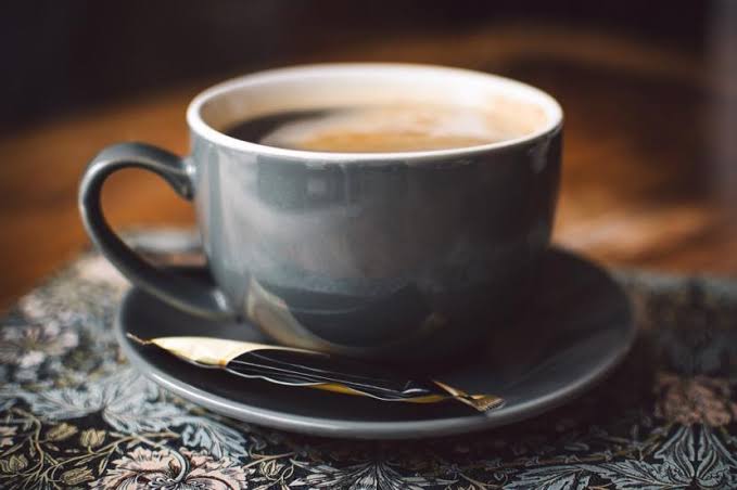 Cara Hilangkan Efek Kopi Setelah Minum Kopi di Sore Hari
