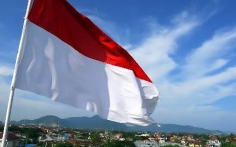 Ikut Gerakan 10 Juta Bendera Merah Putih, Pemprov NTB: Kado Manis untuk Mataram