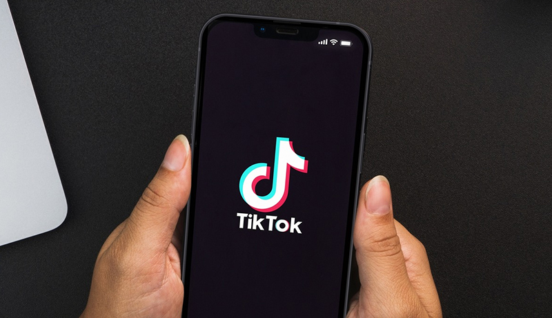 TikTok Tampilkan Misinformasi di Hasil Pencarian
