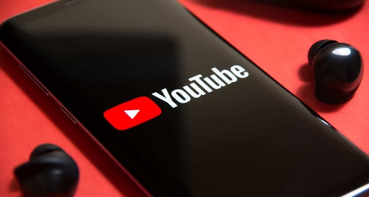 YouTube Dorong Pengguna Beralih ke YouTube Premium