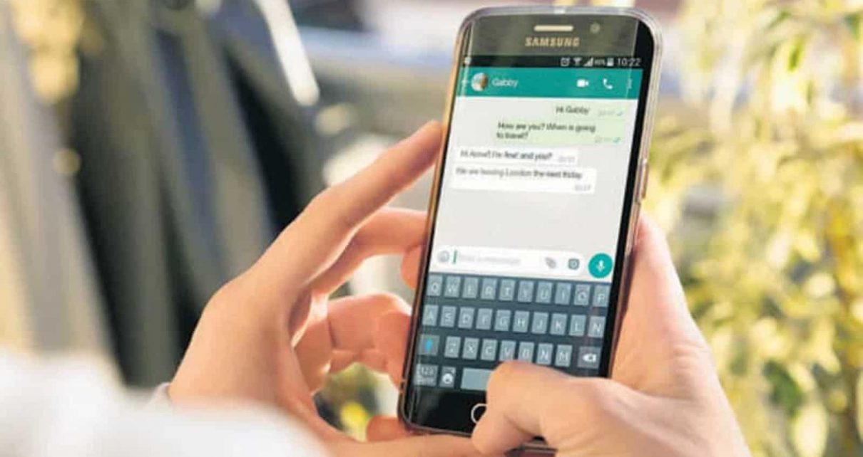 Strategi WhatsApp Hadapi Pemilu 2024 di Indonesia