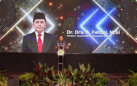 Dirjen Keuda Kemendagri Kukuhkan APPDI Periode 2022-2026