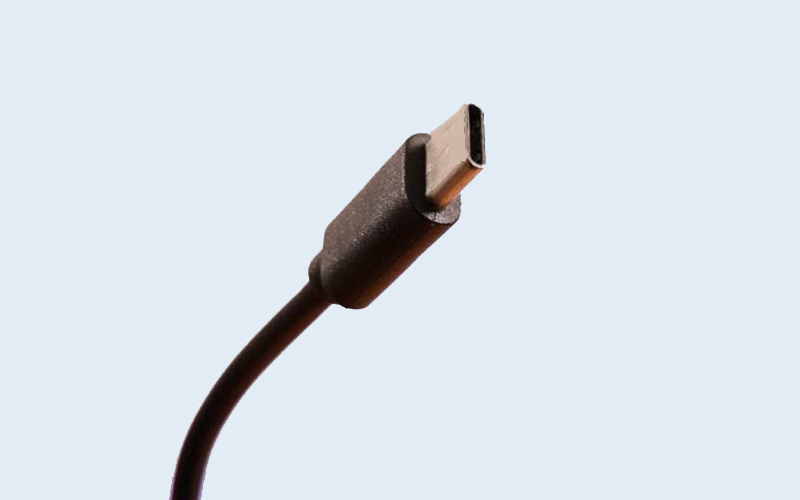 Semua Perangkat di Eropa Pakai USB-C Mulai Akhir 2024