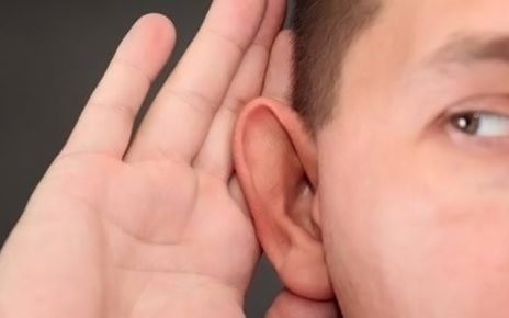 Kenapa Belakangan Ini Telinga Sering Berdenging?
