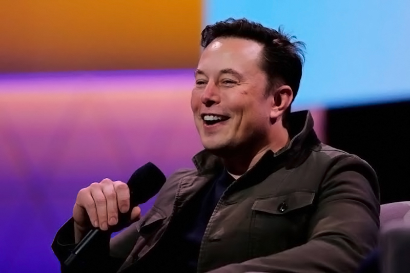 Twitter Hapus Akun yang Melacak Jet Pribadi Elon Musk