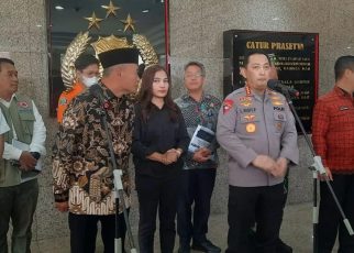 Kapolri Jenderal Listyo Sigit Prabowo mengatakan, mengerahkan 166.000 personel untuk melakukan operasi pengamanan selama libur Natal 2022 dan Tahun Baru 2023 (Nataru).