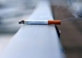 Sebelum Presiden Joko Widodo melarang penjualan rokok ketengan, Menteri Keuangan (Menkeu) Sri Mulyani menyoroti belanja rumah tangga di Indonesia untuk rokok ternyata paling besar kedua.