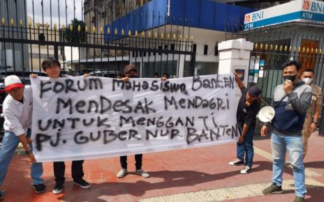 Kinerja Pj Gubernur Banten Dievaluasi Kemendagri, Mahasiswa: Copot Al Muktabar