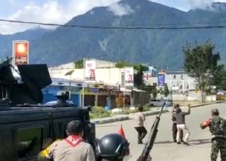 Polisi Amankan 19 Terduga Provokator Saat Penangkapan Lukas Enembe