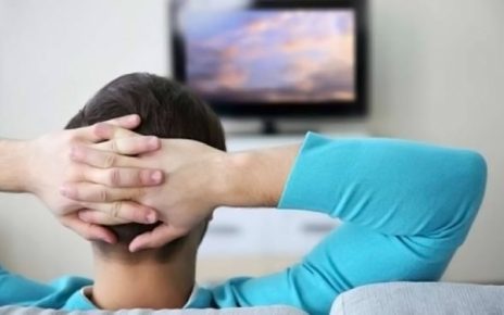 Waspada, Binge-Watching Drama Korea Bisa Picu Diabetes, Lo!