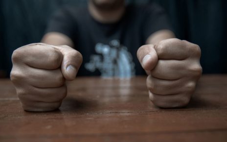 Kesal, Marah, dkk Berisiko Bagi Hidupmu, Coba Redakan dengan Tips Ini