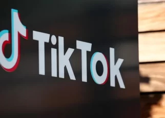Makin Waspada! Eropa Larang Staf Eksekutif Pakai TikTok