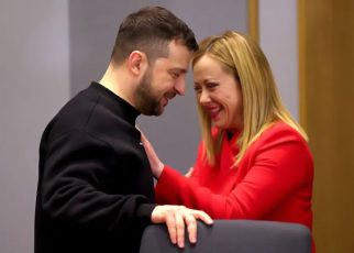 Tak Diundang Makan Malam, PM Italia Kritik Zelenskyy