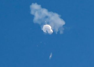 Amerika Kumpulkan Alat Elektronik Vital dari Balon Mata-Mata Tiongkok