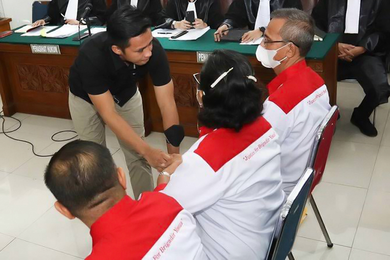 Richard Eliezer Hadapi Sidang Vonis Hari ini, Orang Tua Yosua: Jangan Ada Lagi 'Eliezer Lain' Kedepannya