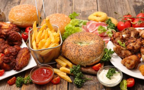 Terpaksa Makan Fast Food? Coba Ikuti Tips Ini