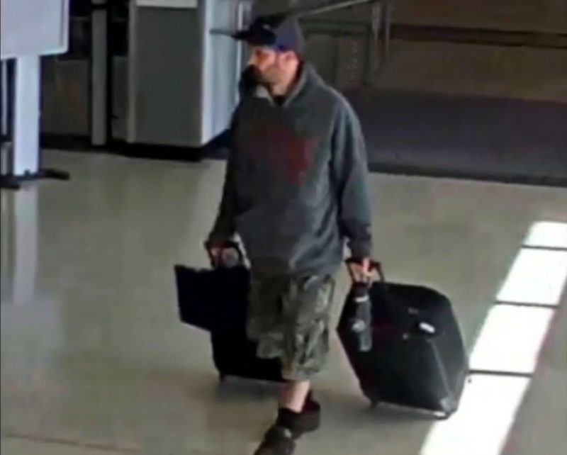 Pria Pennsylvania Ditangkap Bawa Bom ke Pesawat