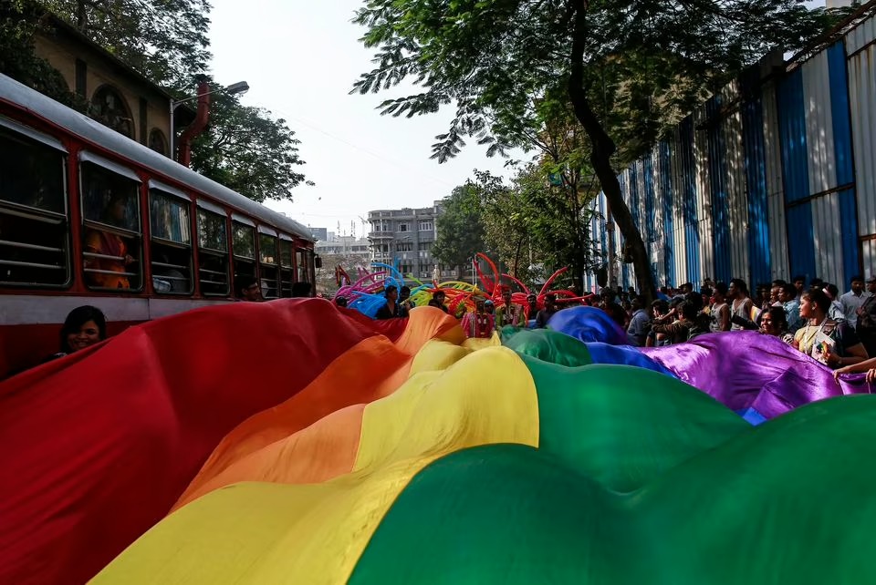 India Tegaskan Tak Akan Akui Pasangan LGBT