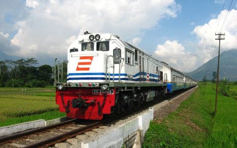 PT KAI Gelontorkan 10 Ribu Tiket KA Murah Jelang Mudik, Catat Rutenya!