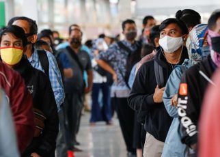 Kapan Status Pandemi COVID-19 Dicabut Jadi Endemi?